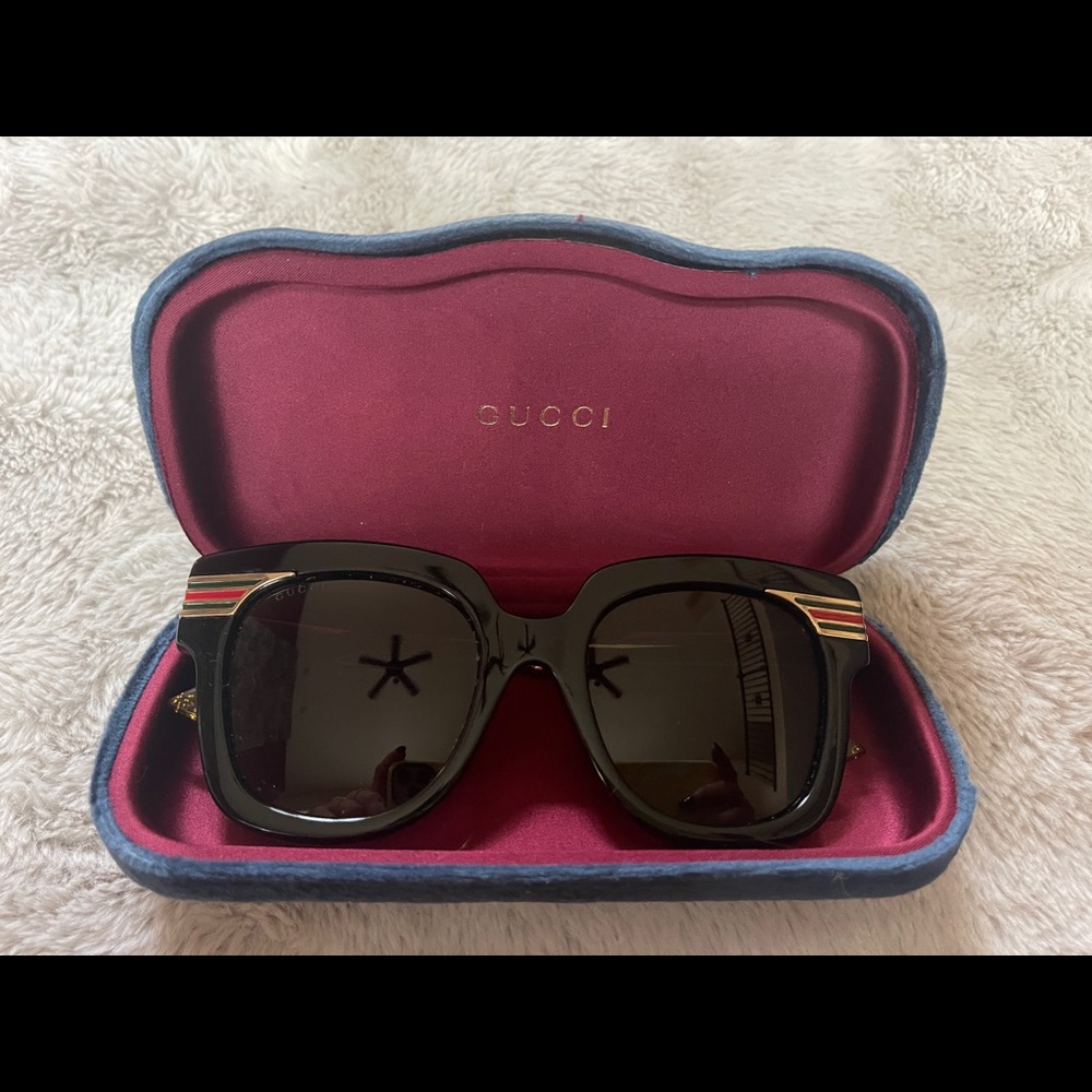GUCCI Women’s Black & Gold Novelty Sunglasses